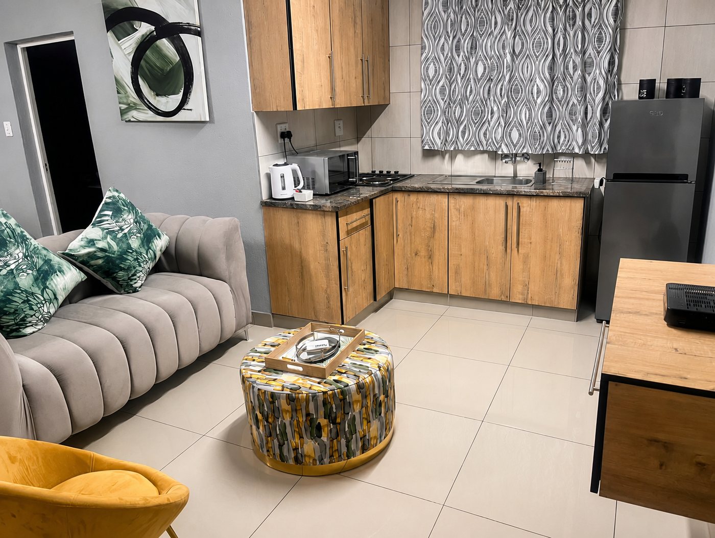 Family Room dining nook
